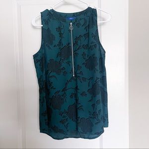 Womens Apt. 9 Tank Size Small. Like new!